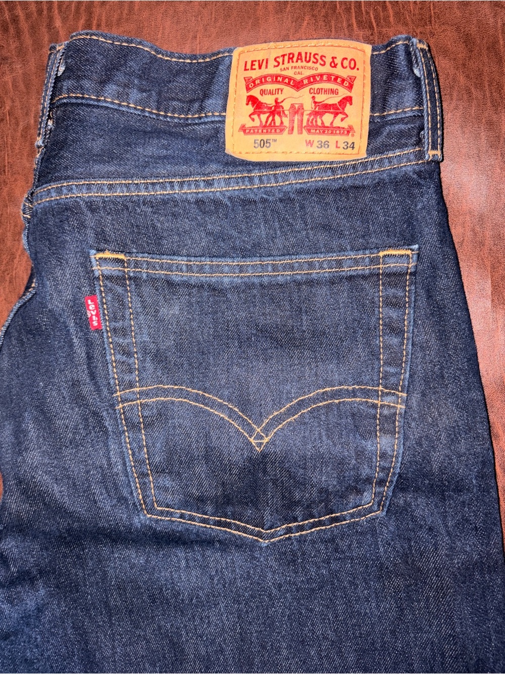 Levi's Slim Straight Men's Jeans - Dark Blue Denim with Tan Stitching